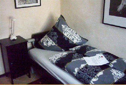 Fritzis Art Hotel Filderstadt Buitenkant foto