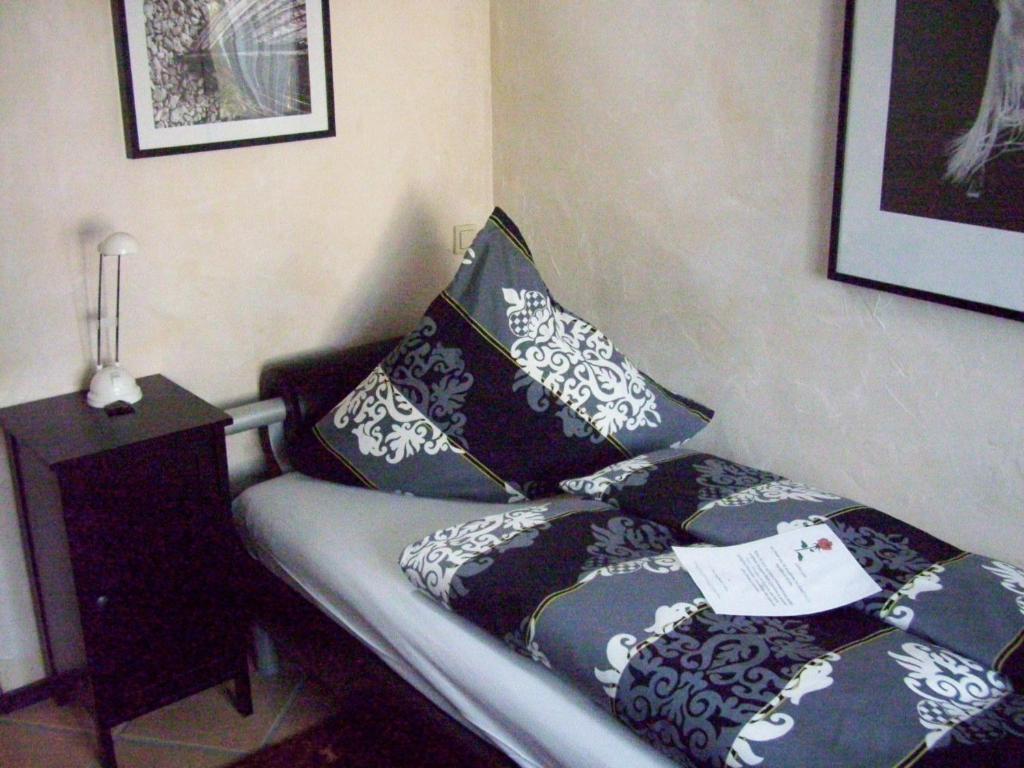 Fritzis Art Hotel Filderstadt Buitenkant foto