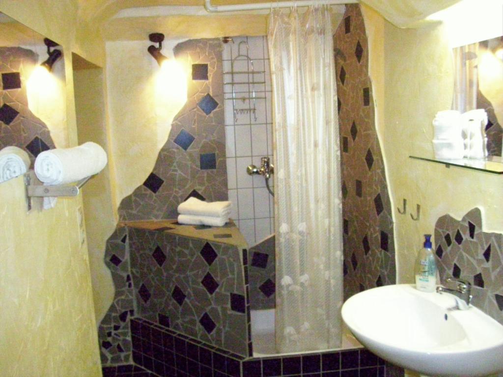 Fritzis Art Hotel Filderstadt Buitenkant foto